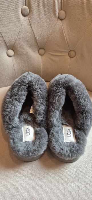 UGG Disquette Papuci din piele intoarsa cu captuseala din lana, 40