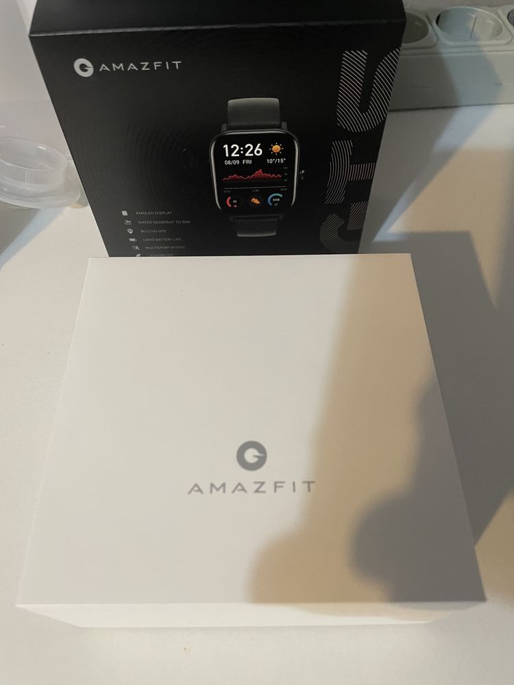 Smart часовник amazfit gts без следи от употреба