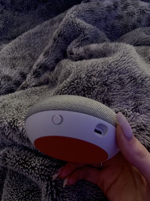 Google Home Mini - Asistent Inteligent