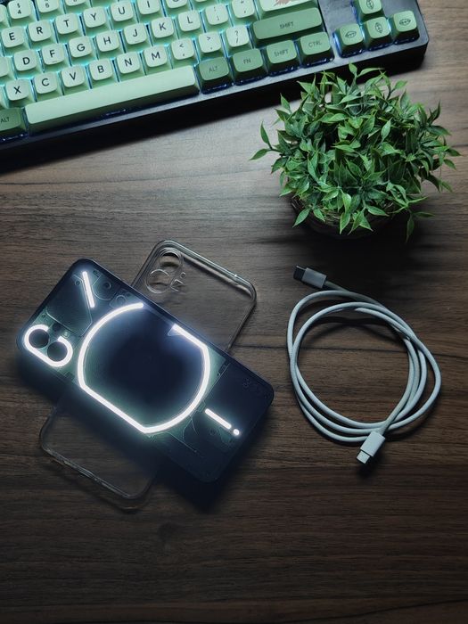 Nothing phone ( 1 ) цена по договоряне