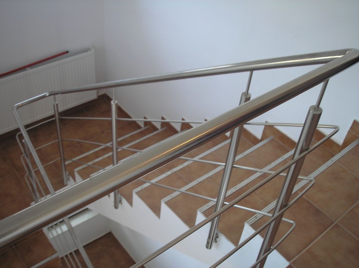 Balustrade și garduri metalice