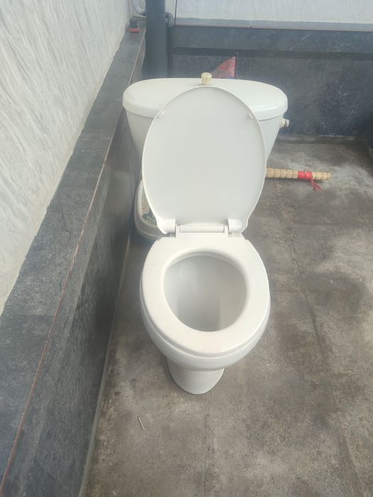 Продаётся унитаз б/у