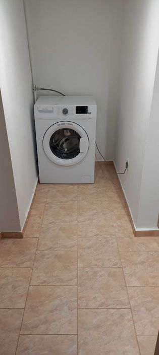 Inchiriez Apartament 2 Camere