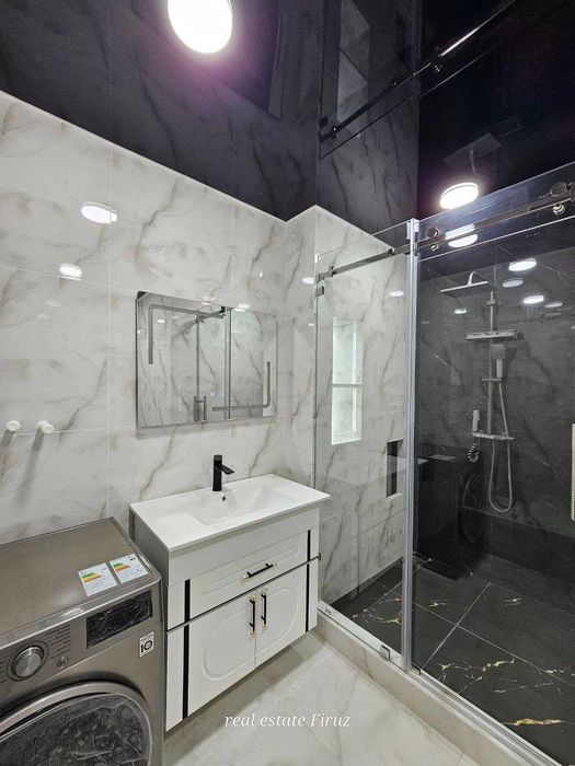 Продаётся новостройка 3х комнатная с развитой инфраструктурой