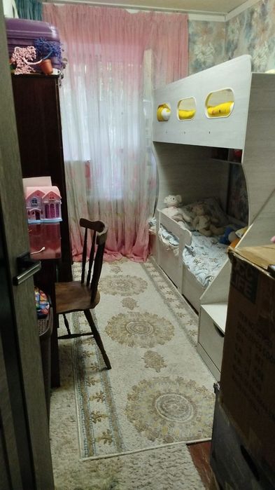 Срочно продам 3/1/4 комнатную  квартиру на ттз-1