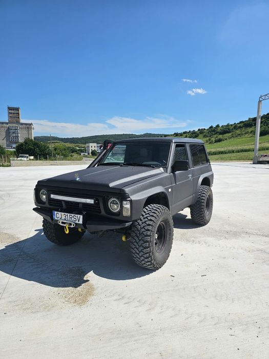 Vând Nisan Patrol  Y 60  motor BMW M57
