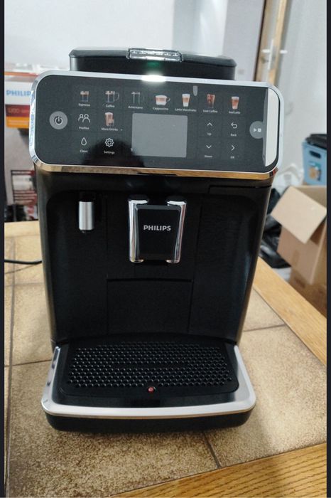 Espressor automat Phillips seria 5500