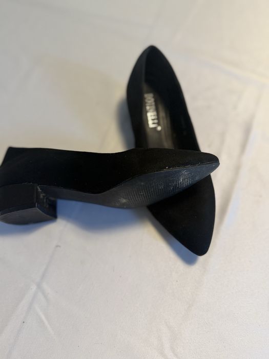 Pantofi negri eleganți BOTINELLI, mărimea 36, stare impecabilă