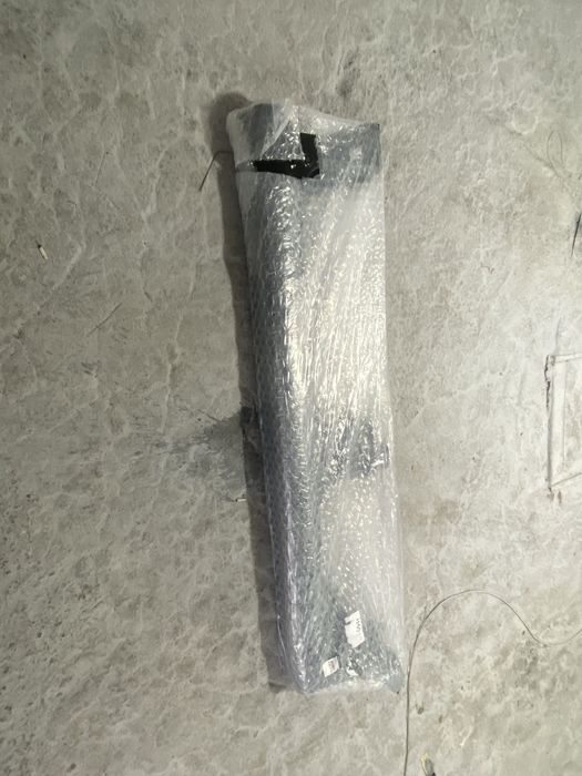 Prag partea stanga renault clio cinci  produs nou complect .