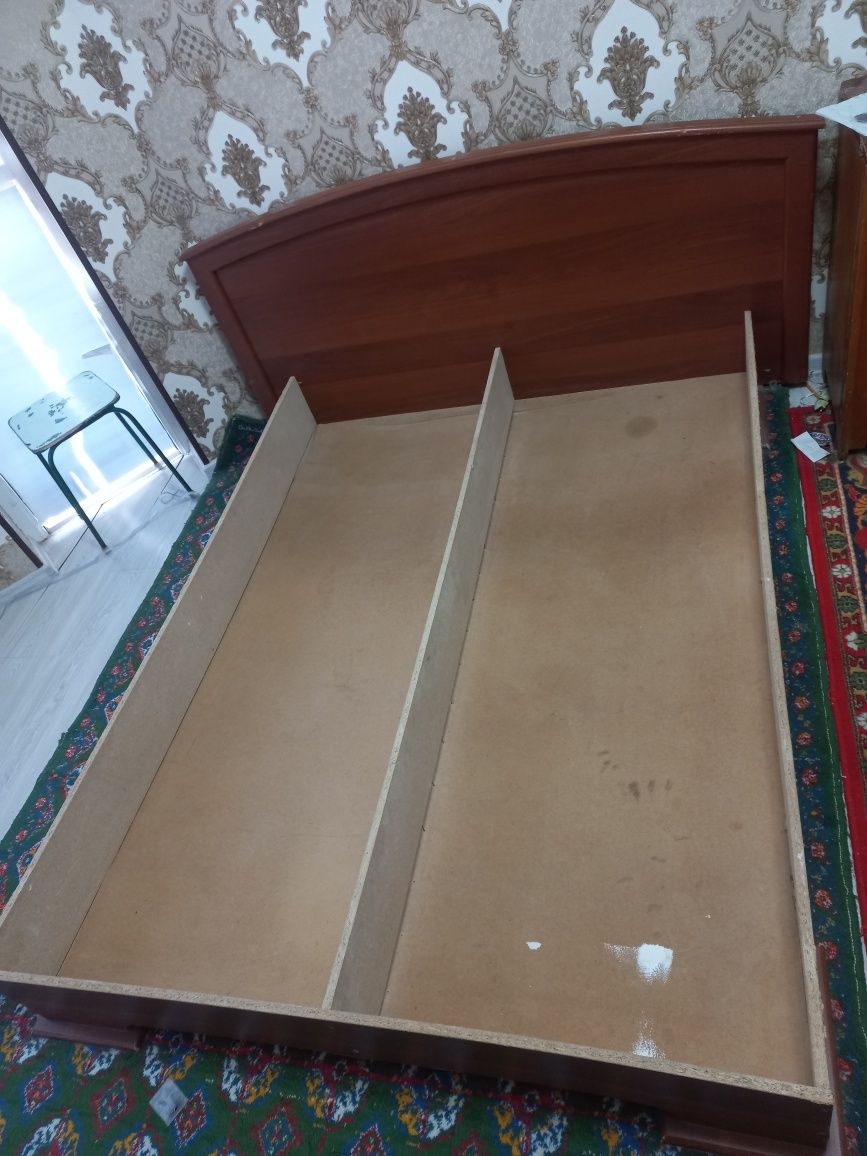 Шкаф и спальни мебель