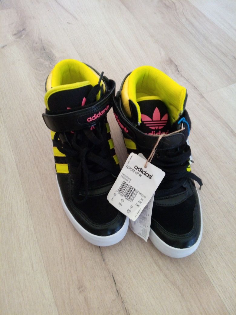Дамски маратонки" Adidas"