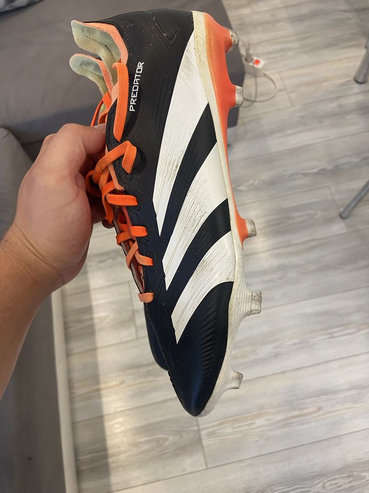 Бутонки Adidas Predator