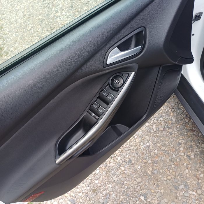 Ford Focus  titanium