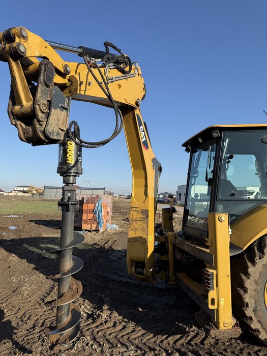 De inchiriat Buldo-Buldoexcavator/Transport Nisip,pietris..ilfov