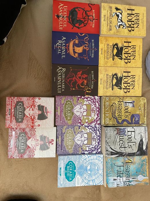 Robin Hobb - Realm of the elderlings serie