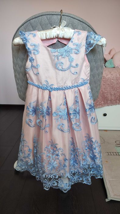 Детска рокля „Принцеса“ – розово и синьо с бродерия