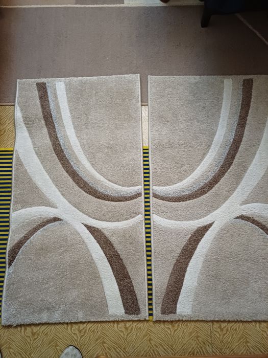 2 covoare  model modern ,60/110cm