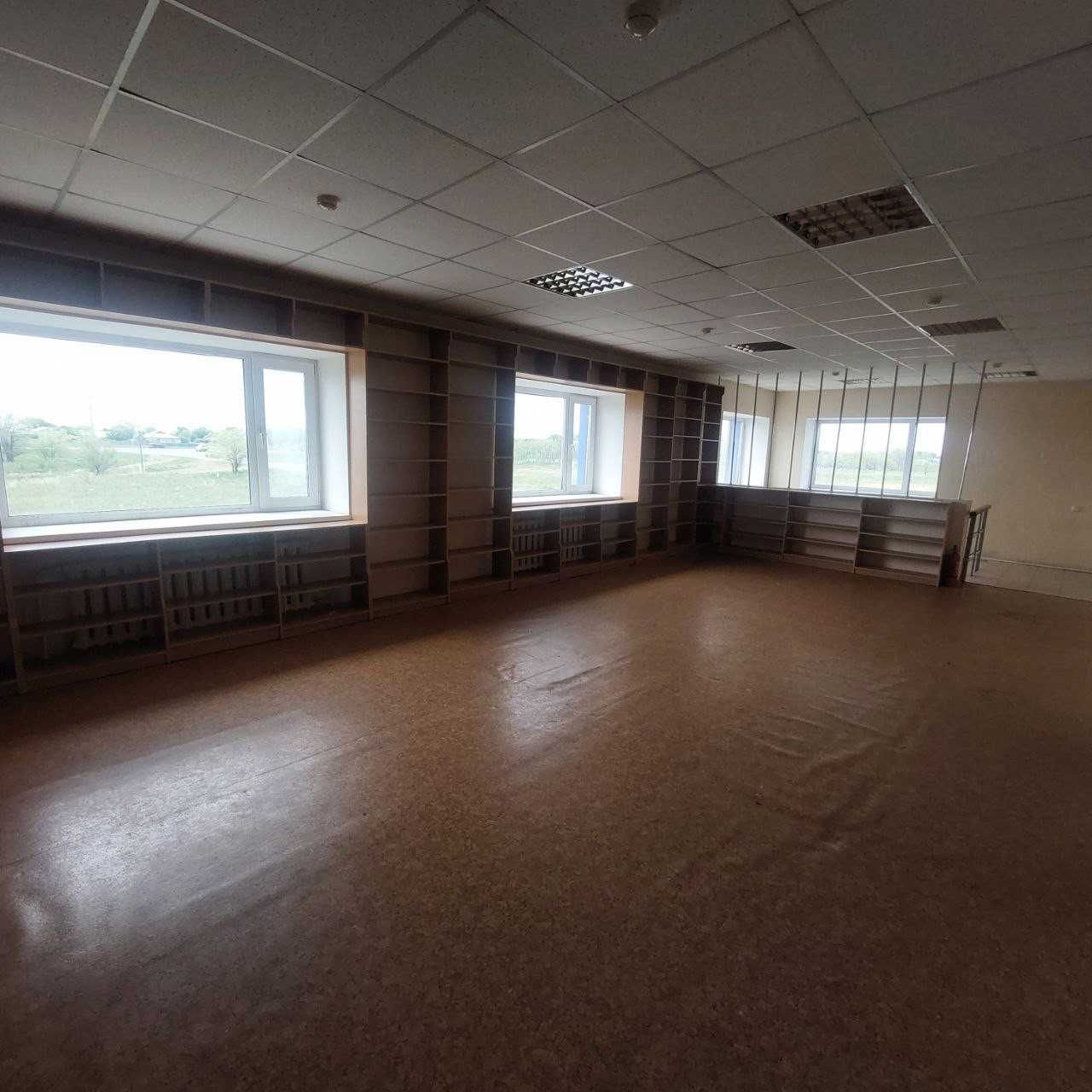 Продам торговый дом Аман Сити