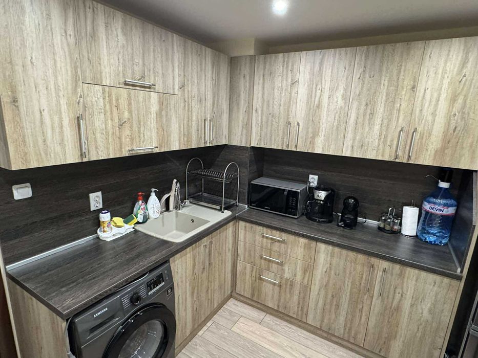 Собственик продава двустаен панелен апартамент след основен ремонт