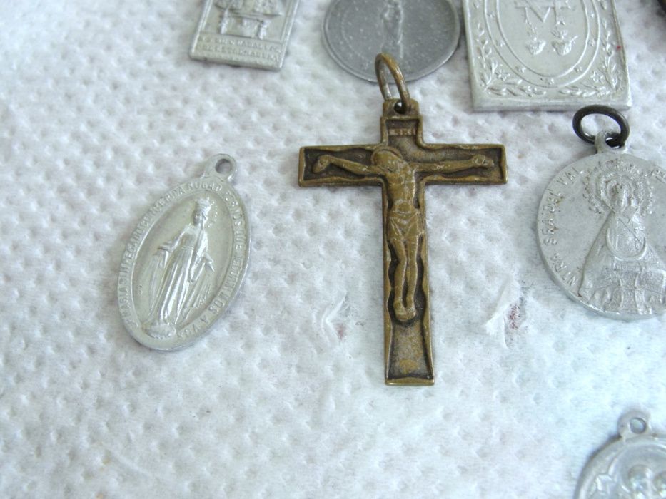 Set de medalii catolice