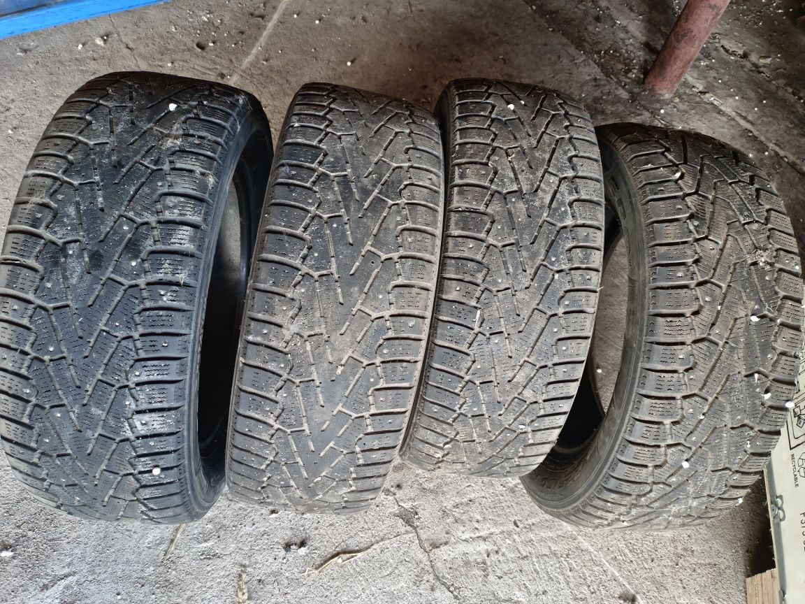 Шины 225/60/R17 PIRELLI