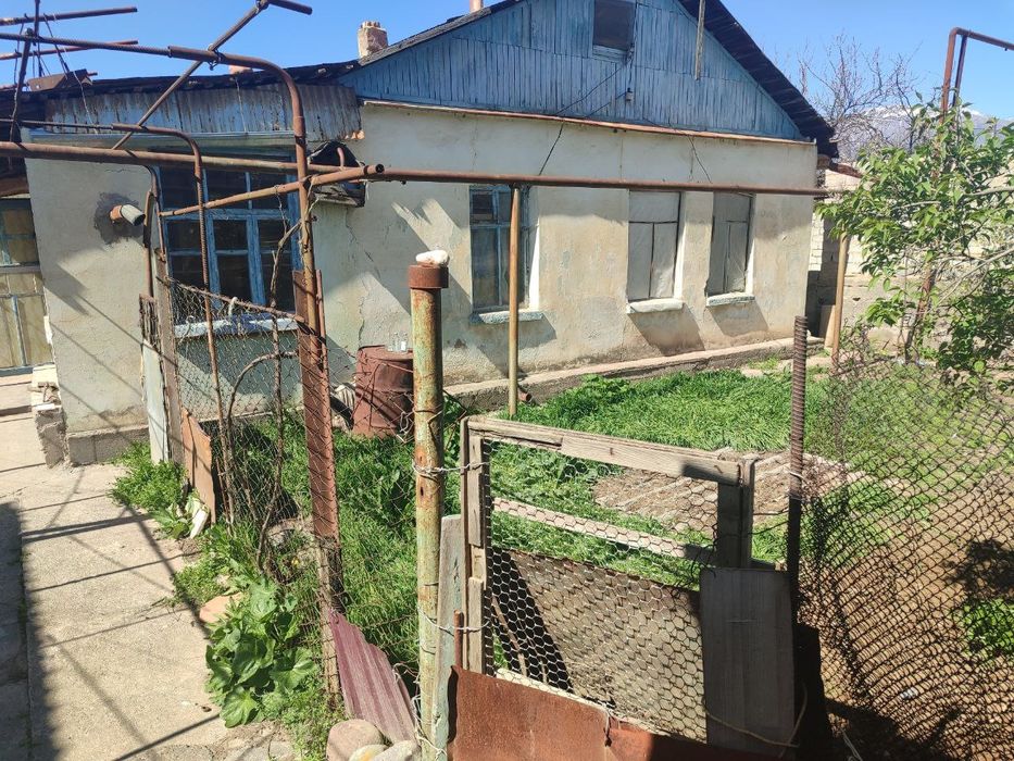 Продам дом на участке 4.3 соток