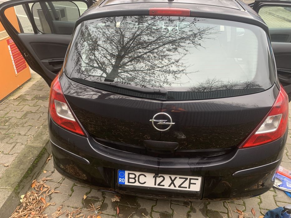 Opel CORSA D 1.7 ctdi an 2007