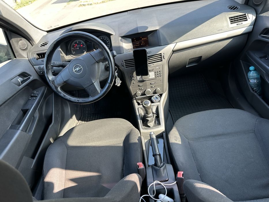 Vand urgent opel astra h