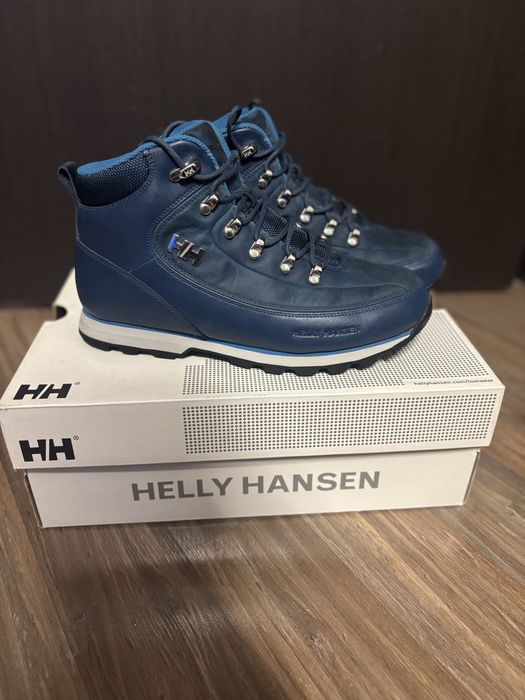 Ghete Helly Hansen,din piele naturala,aproape noi,numarul 42