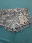Pantaloni scurti Bershka