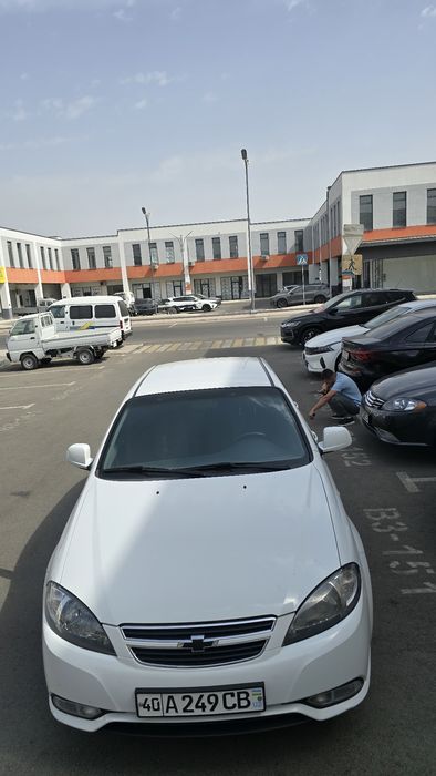 Gentra avtomat  bez luk kraskasi  orqa krilo metan holati zor