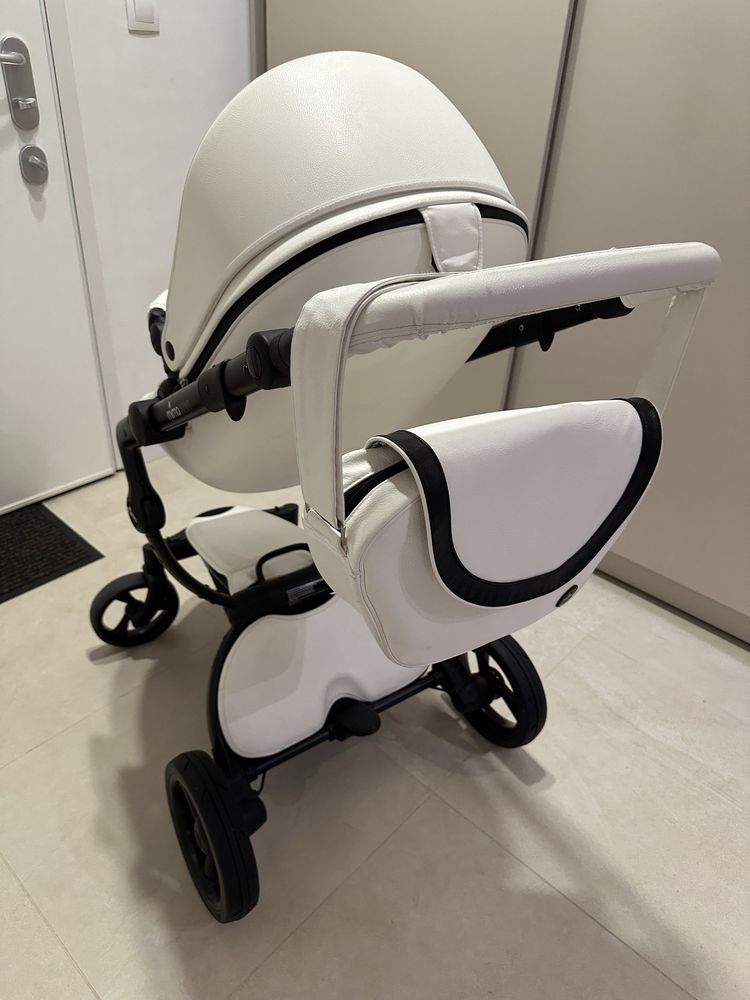 Комбинирана бебешка количка Mima Xari Snow White