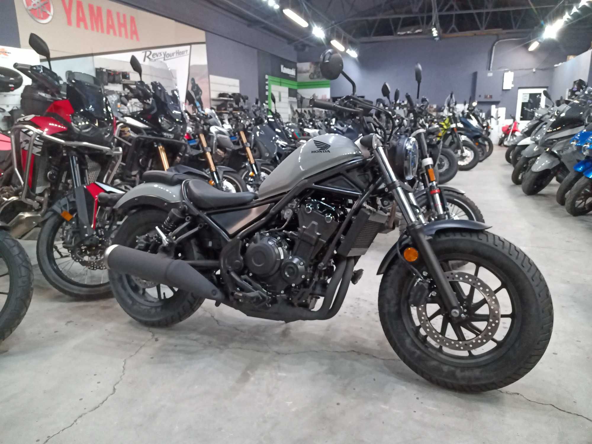 Honda CMX 500 Rebel nou-livrare prin Honda Constanta