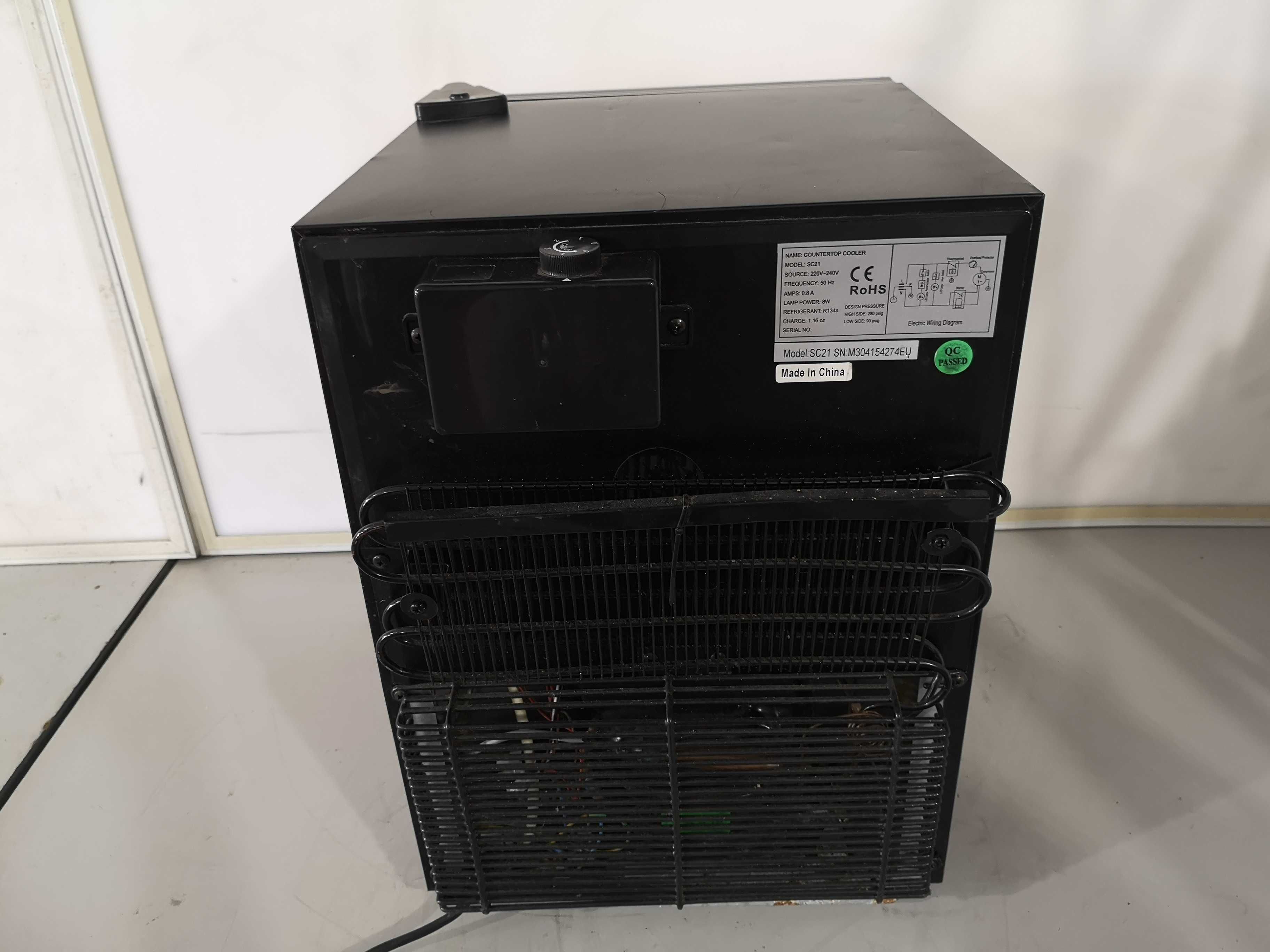 Хладилник - COUNTERTOP SC21 80w