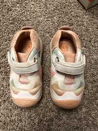 Детски обувки на Biomecanics размер 22