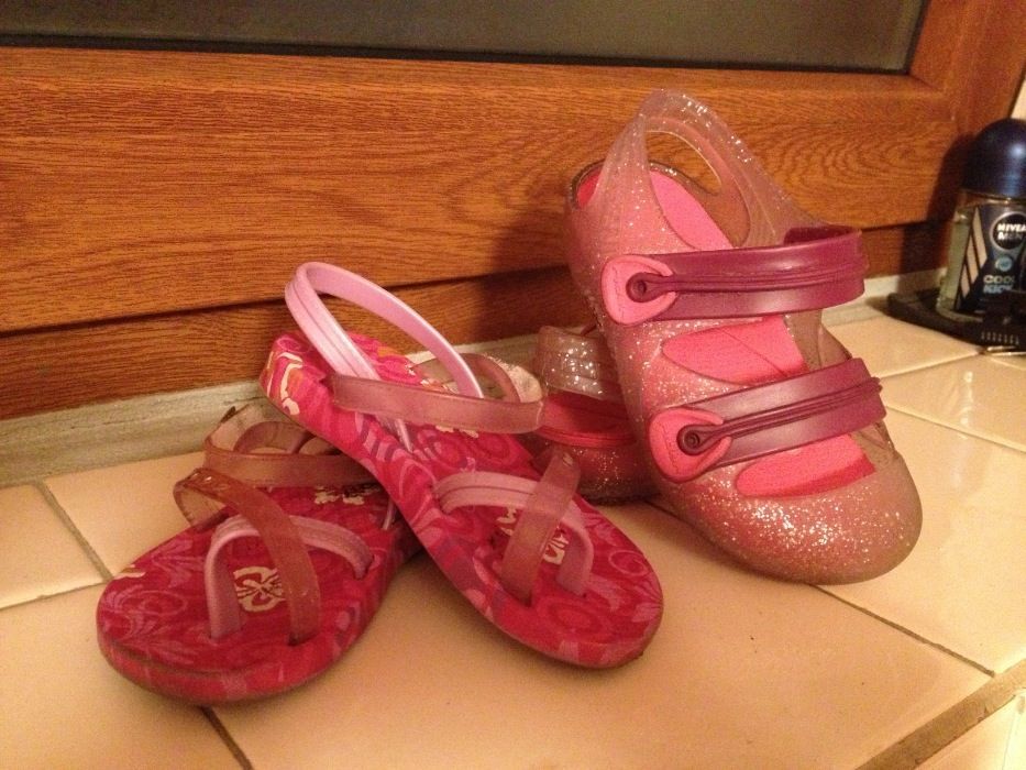 Спортни сандалки