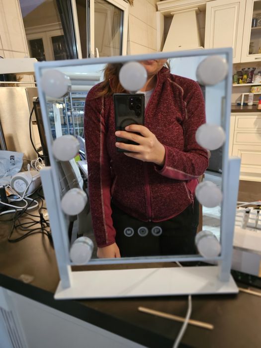 Oglinda holliwood pentru makeup