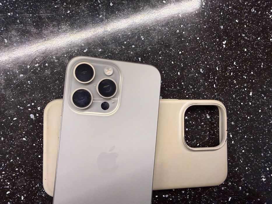 Iphone 15 pro max Ideal