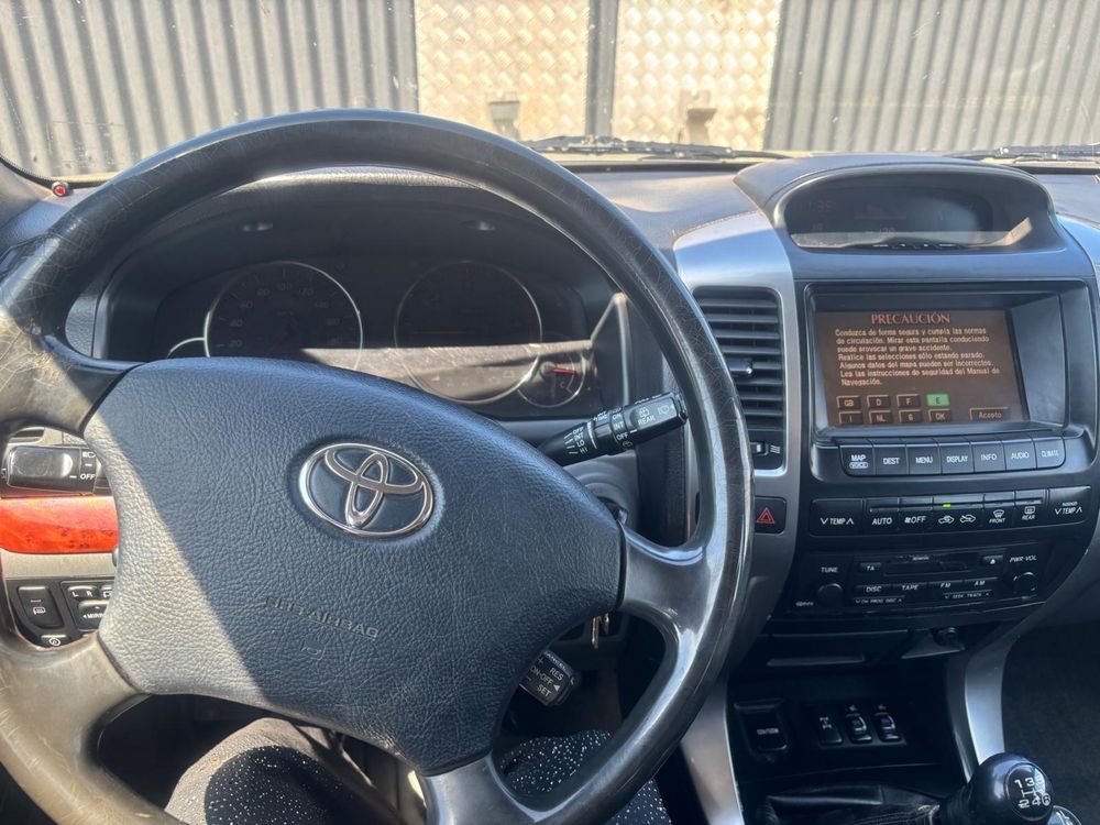 Toyota Land Cruiser Prado