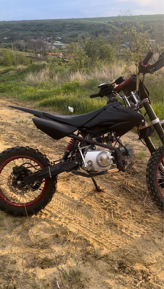 Vand/Schimb: Cross 125cc - Stare perfecta