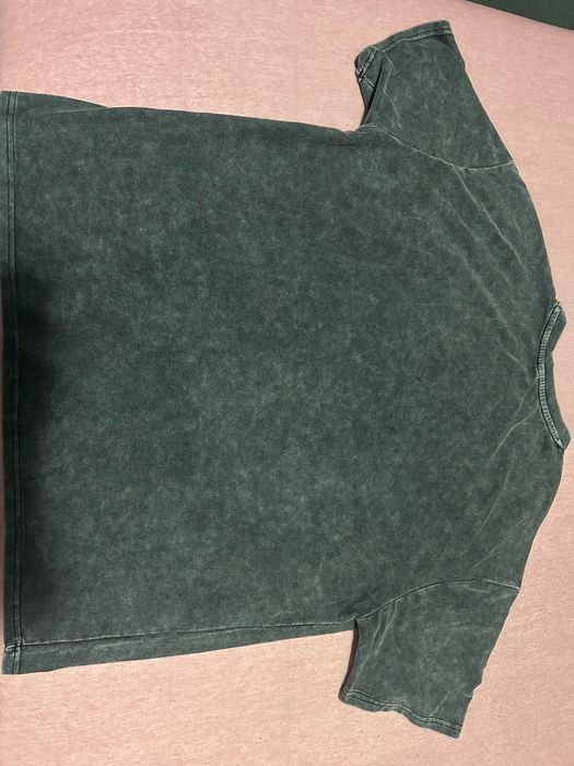 Нова черна тениска