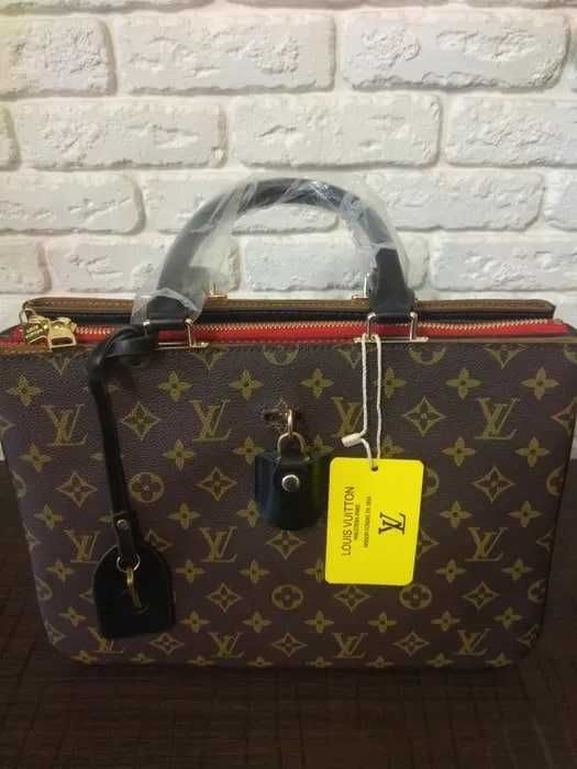 Geanta clasica Louis Vuitton LOUIS VUITTON