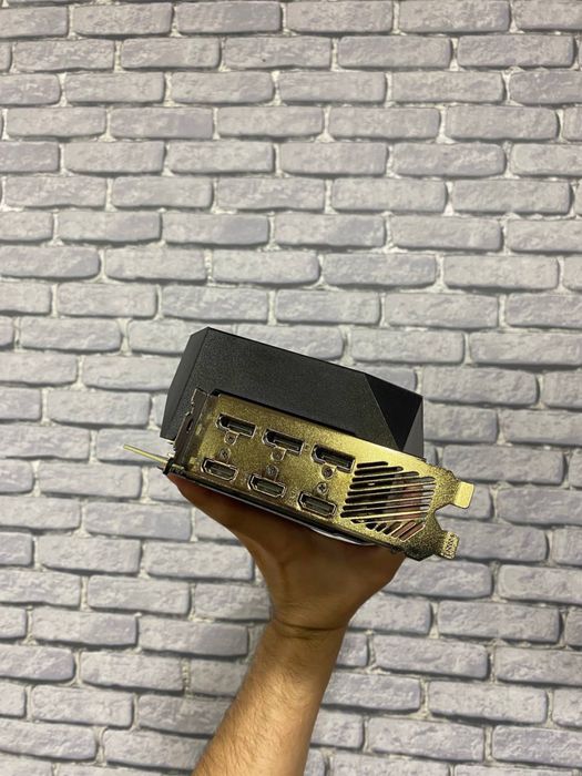 Aorus Master RTX 3080ti 12Gb GDDR6 Kuchli sovutish tizimi