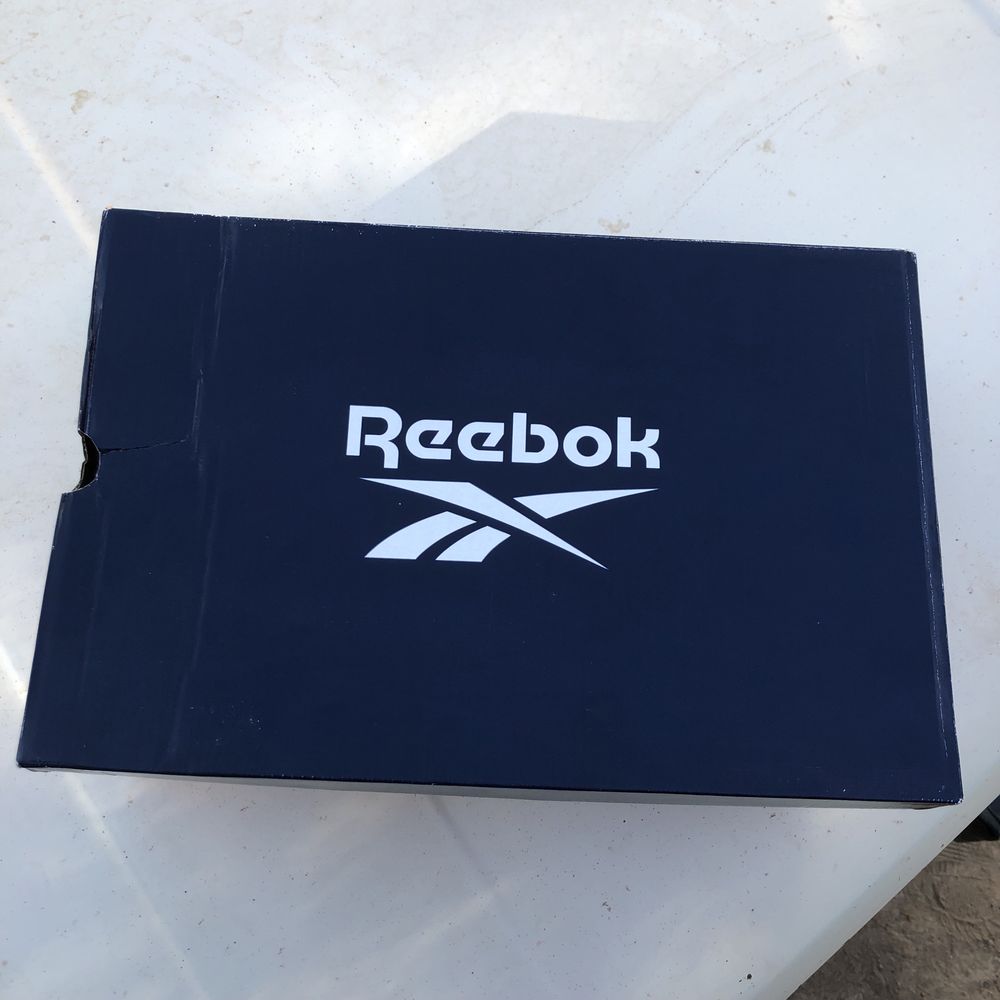 Reebok кросовка оригиналь