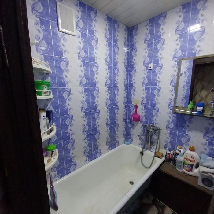 Чирчик шахар 4 м/р 3х сотилади Бош толов 12.500$ Паспорт бн Ипотека