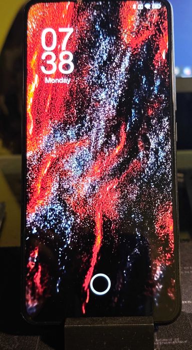 Xiaomi 12T Pro 5G - 256GB/8GBе + 3 калъфа подарък!