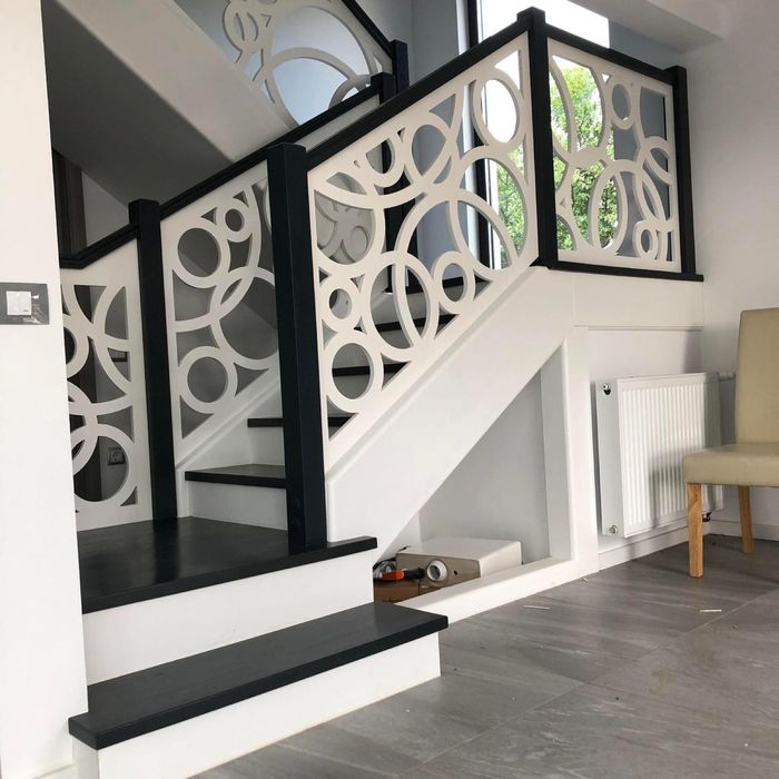 Scari interioare din lemn / trepte lemn / Balustrada / Riglaje