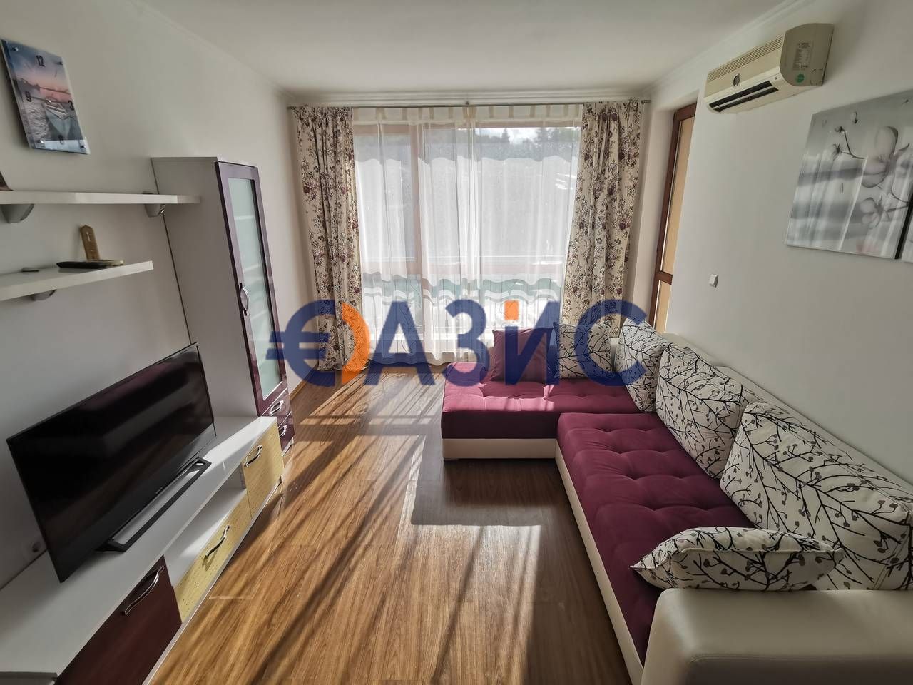 Продава се Двустаен апартамент в к.к. Елените - 58 кв.м за 957 €/кв.м - Снимка #4