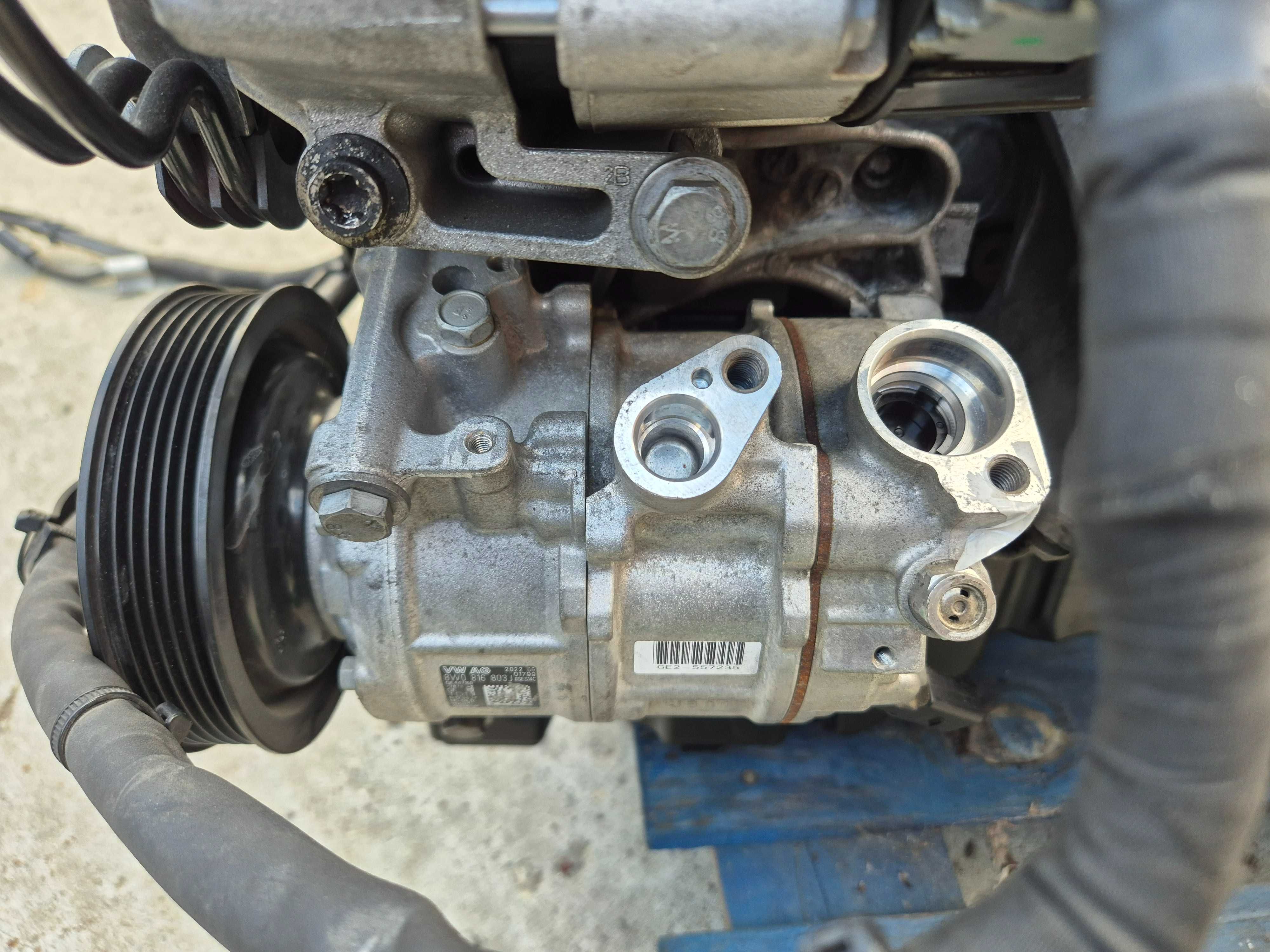 Compresor clima Audi A4 B9 8W  A5 A6 C8 4K A7 8W0816803J