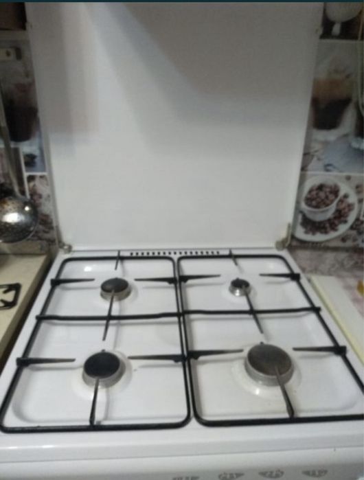Продам газовую плиту Gefest срочно!